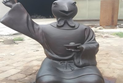 酉雞銅雕，獸首人身十二生肖銅雕塑